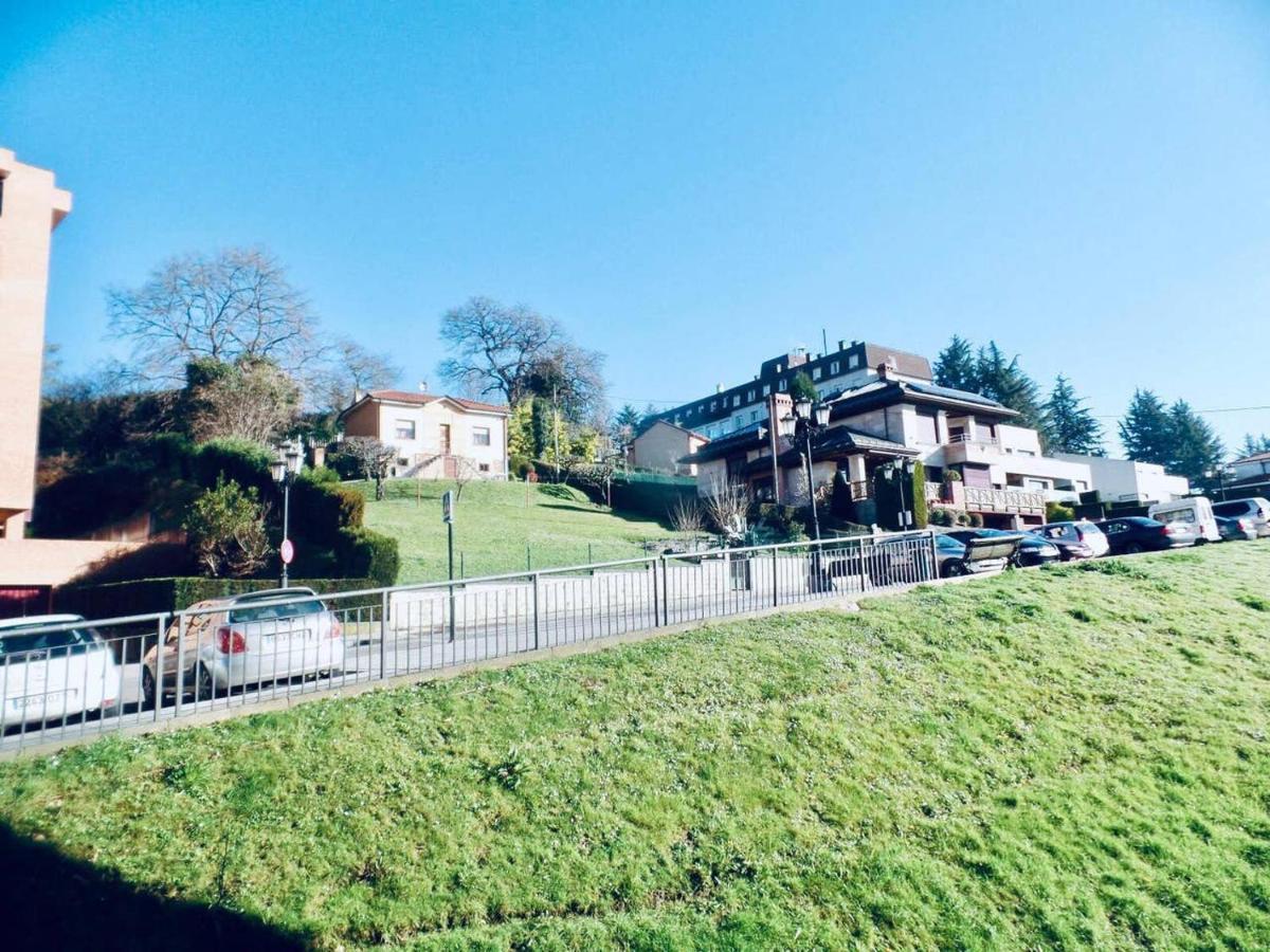 Apartamento Araceli próximo a clínica Oftalmológica Fdez Vega Oviedo Exterior foto